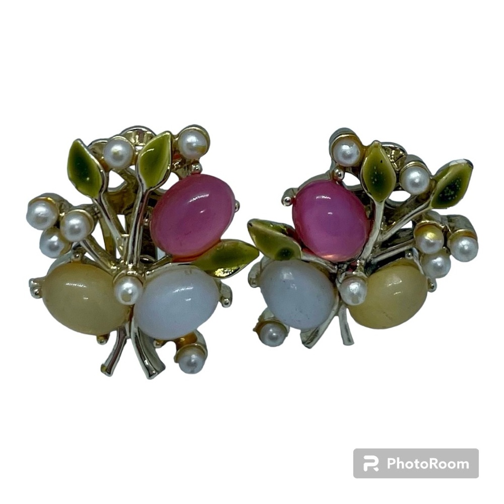 Vintage CORO “look” earrings - no mark - pink, white, yellow & green leaf - EUC!
